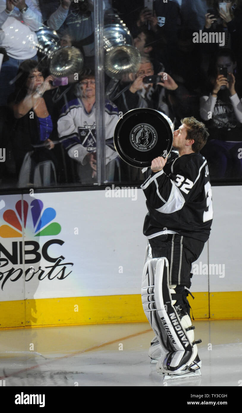 Goalie Jonathan Quick High Resolution Stock Photography And Images Alamy