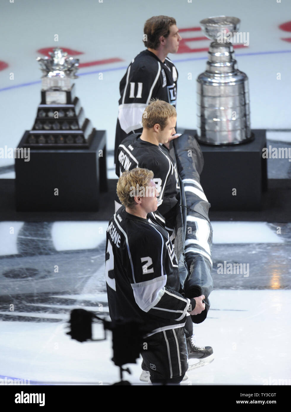 Dustin brown stanley cup hi-res stock photography and images - Alamy