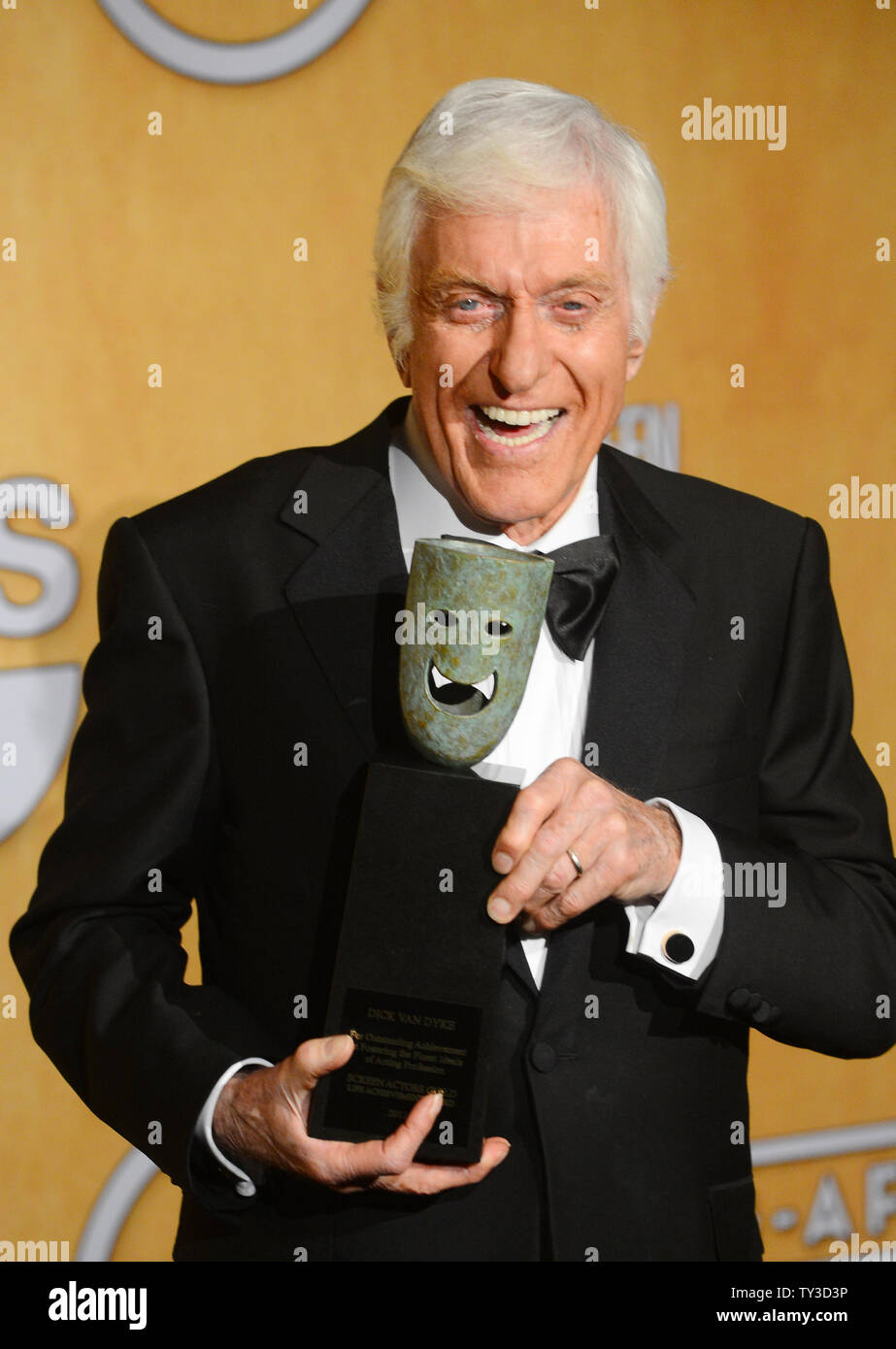 Actor Dick Van Dyke Holds The Sag Life Achievement Award At The 19th Annual Sag Awards Held At 