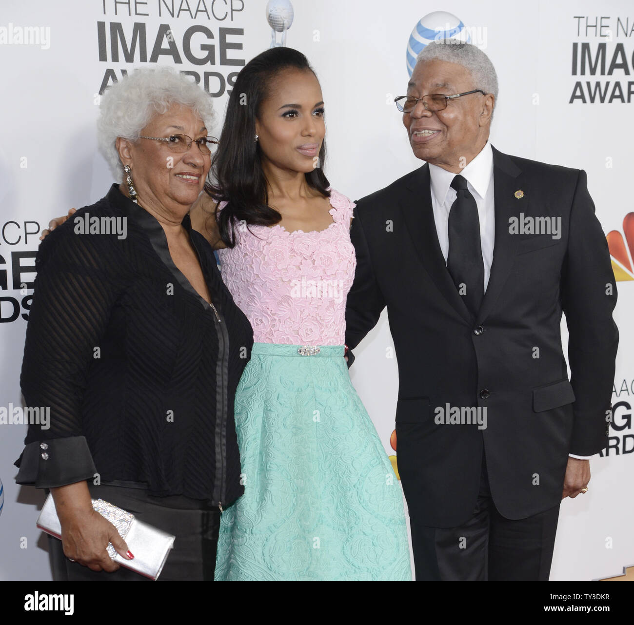 Actress Kerry Washington with parents, Valerie Washington and Earl