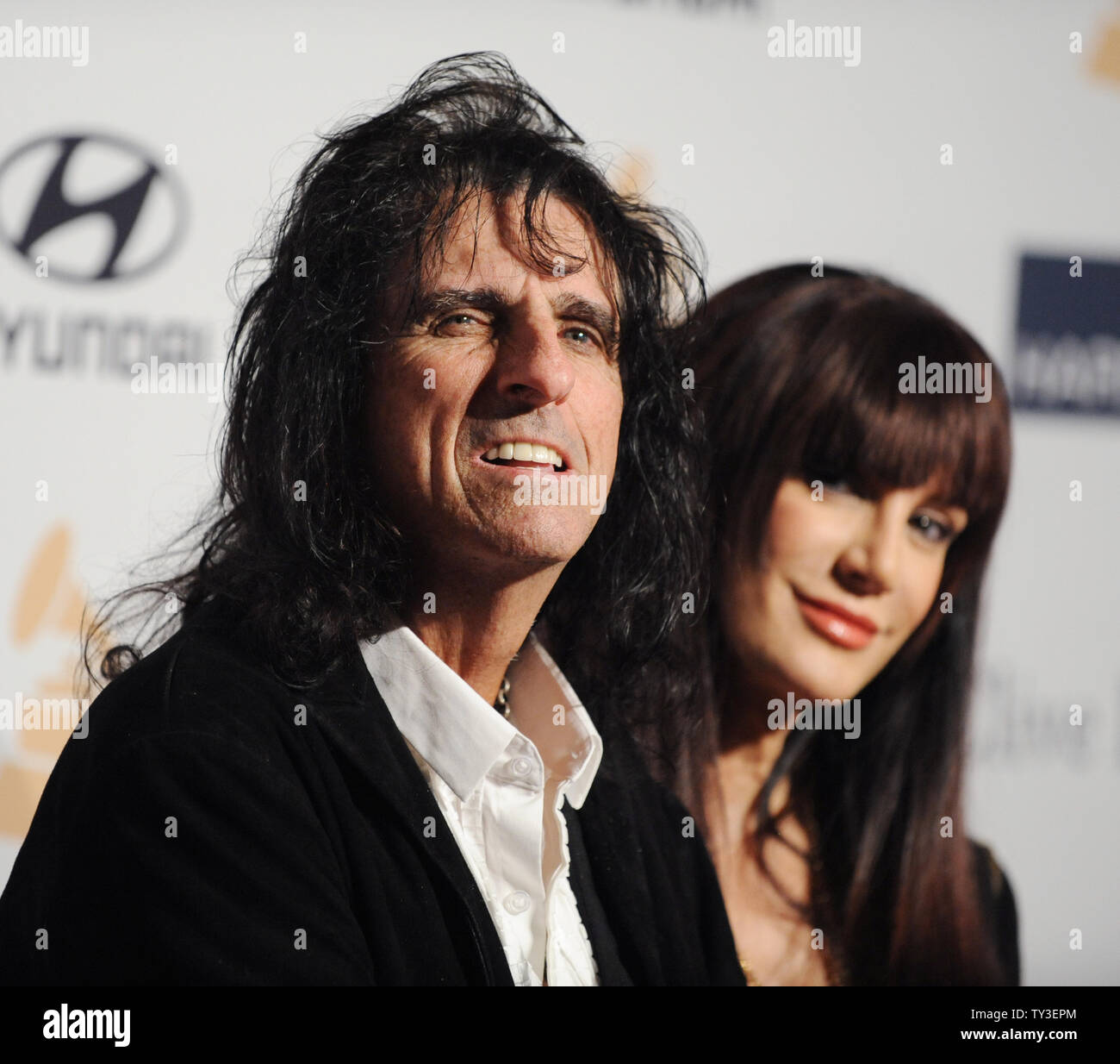 Alice cooper and his wife sheryl hi-res stock photography and images ...