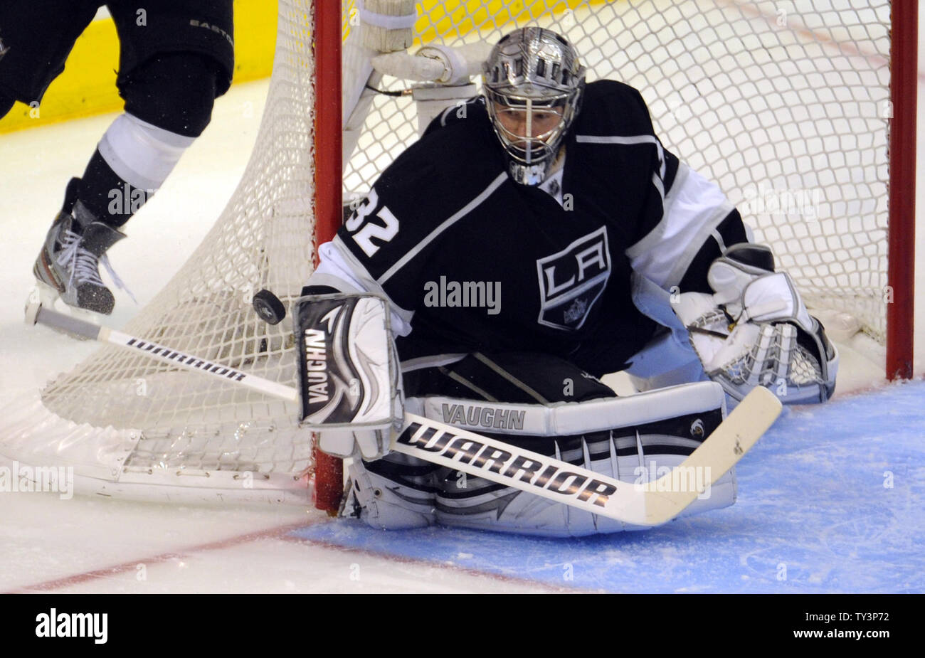 Alexander: Jonathan Quick, best goalie in Kings history, leaves a legacy –  Daily News