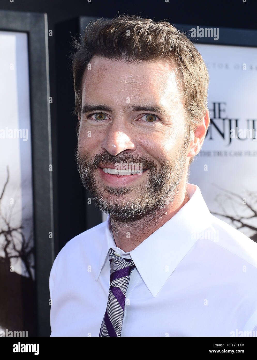 Actor Scott Foley Attends The Premiere Of The Conjuring At The Cinerama Dome In Los Angeles On July 15 2013 Based Upon A True Story The Movie Tells Of World Renowned Paranormal