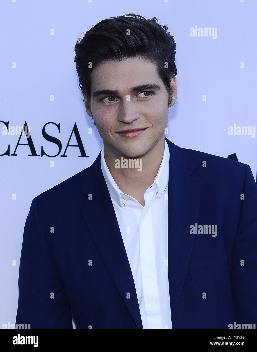 Pelt Cast Cast member Will Pelt attends the premiere of the motion picture ...