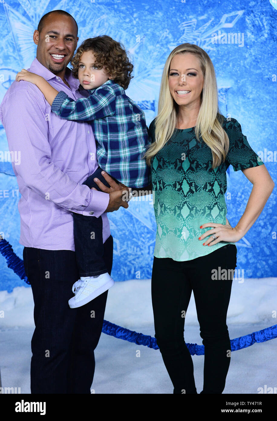 Athlete Hank Baskett and his wife, TV personality Kendra Wilkinson ...