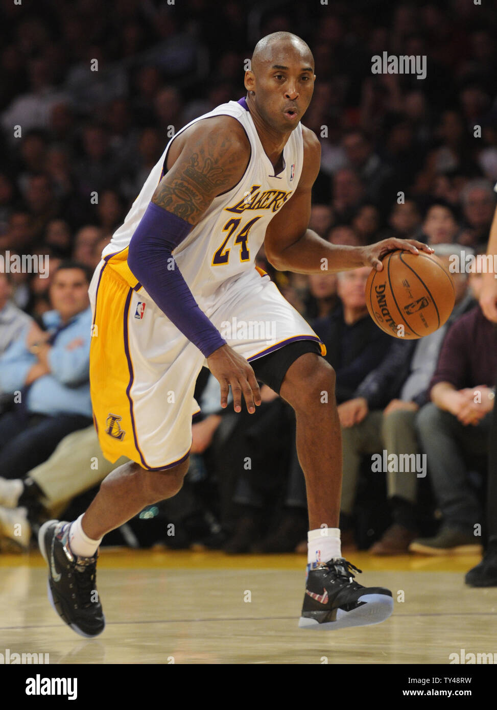 kobe bryant jersey toronto
