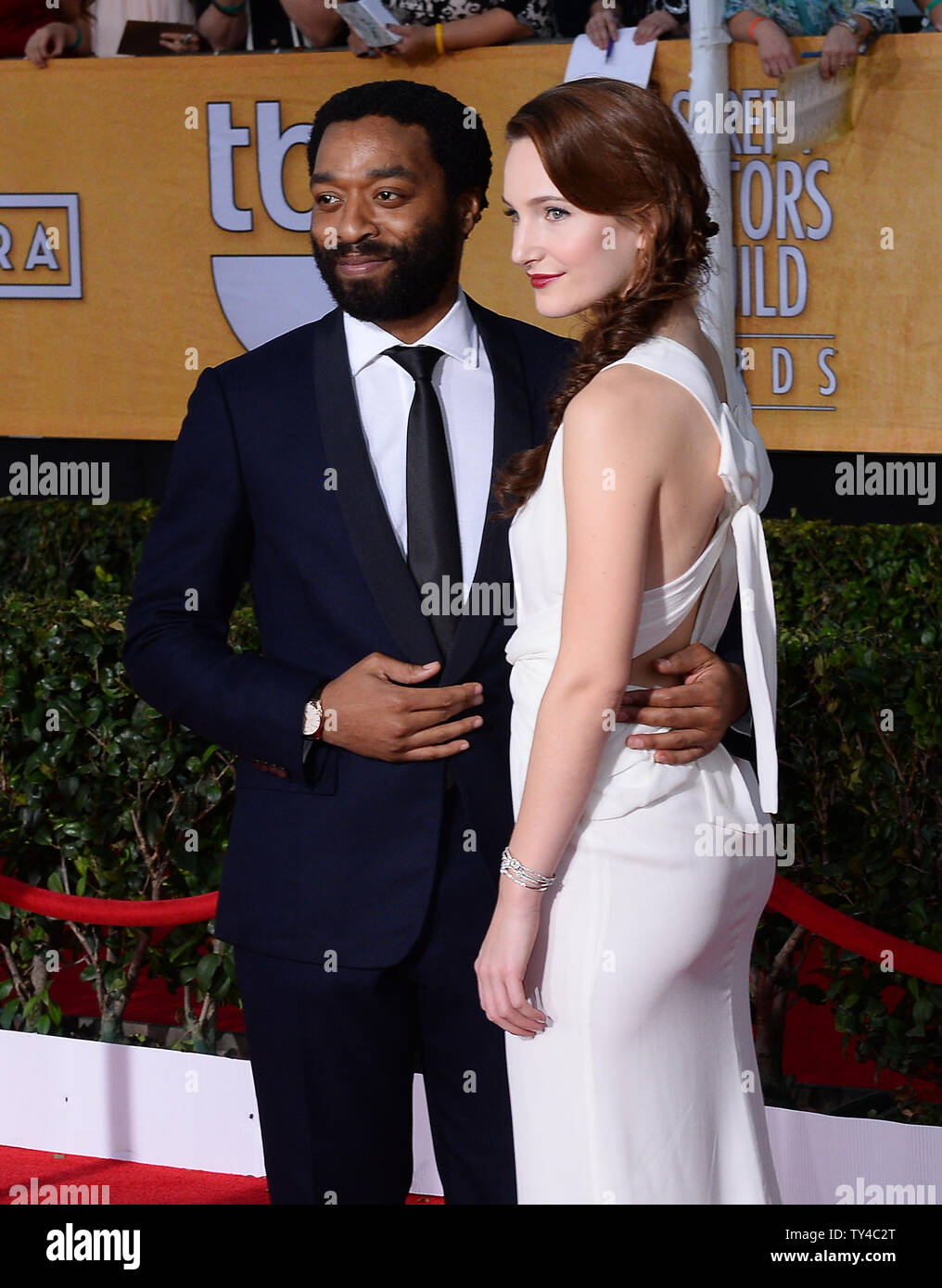 Actors Sari Mercer (L) and Chiwetel Ejiofor attend the 29th annual Film  Independent Spirit Awards in Santa Monica, California on March 1, 2014.  UPI/Jim Ruymen Stock Photo - Alamy, image size:1016x1390