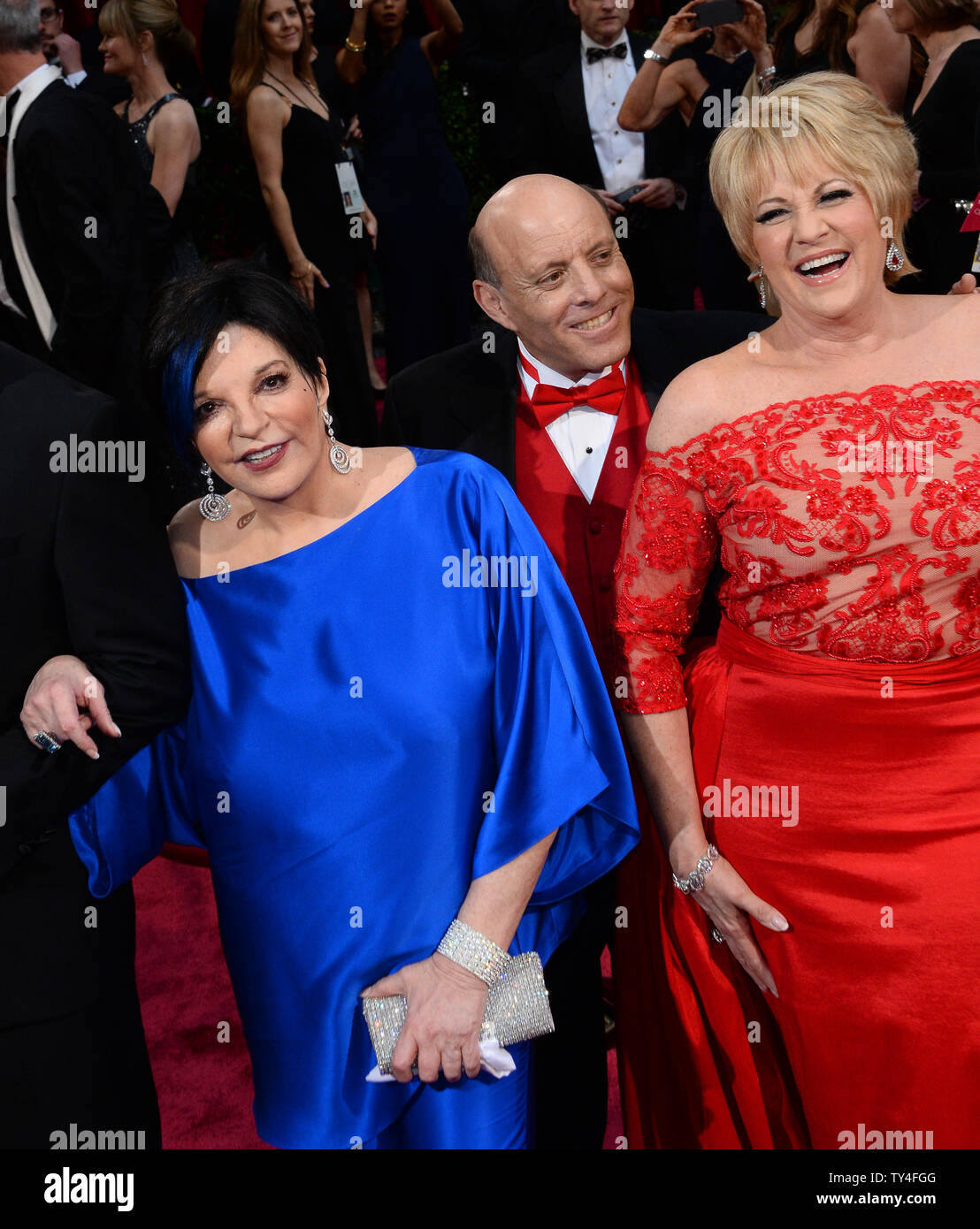 Liza Minnelli and sister Lorna Luft arrive on the red carpet at the