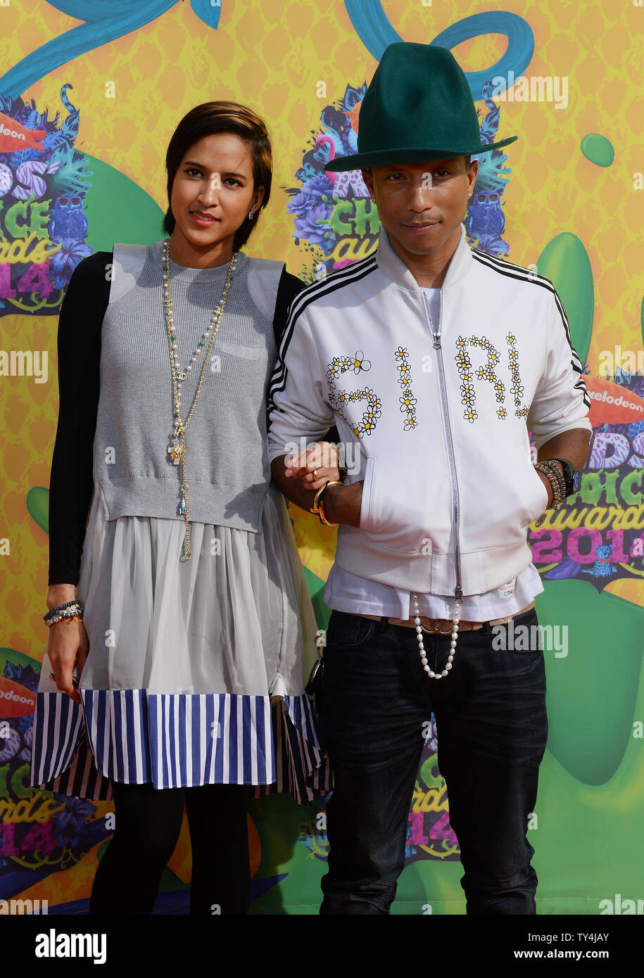 Pharrell williams and wife helen lasichanh hi-res stock photography and  images - Alamy