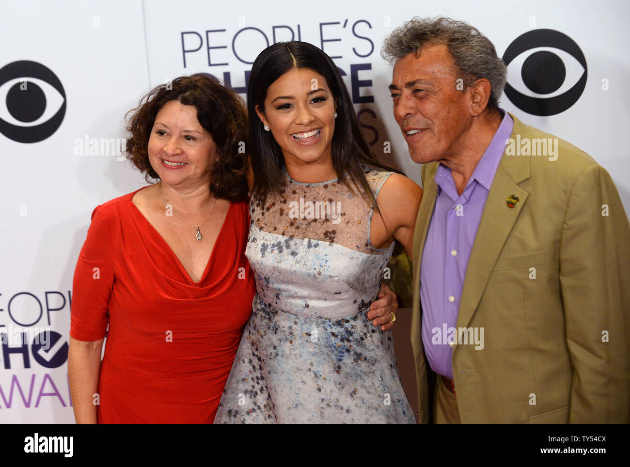 Magali BerdahTape Video Gina rodriguez and magali rodriguez hi-res stock photography and images -  Alamy