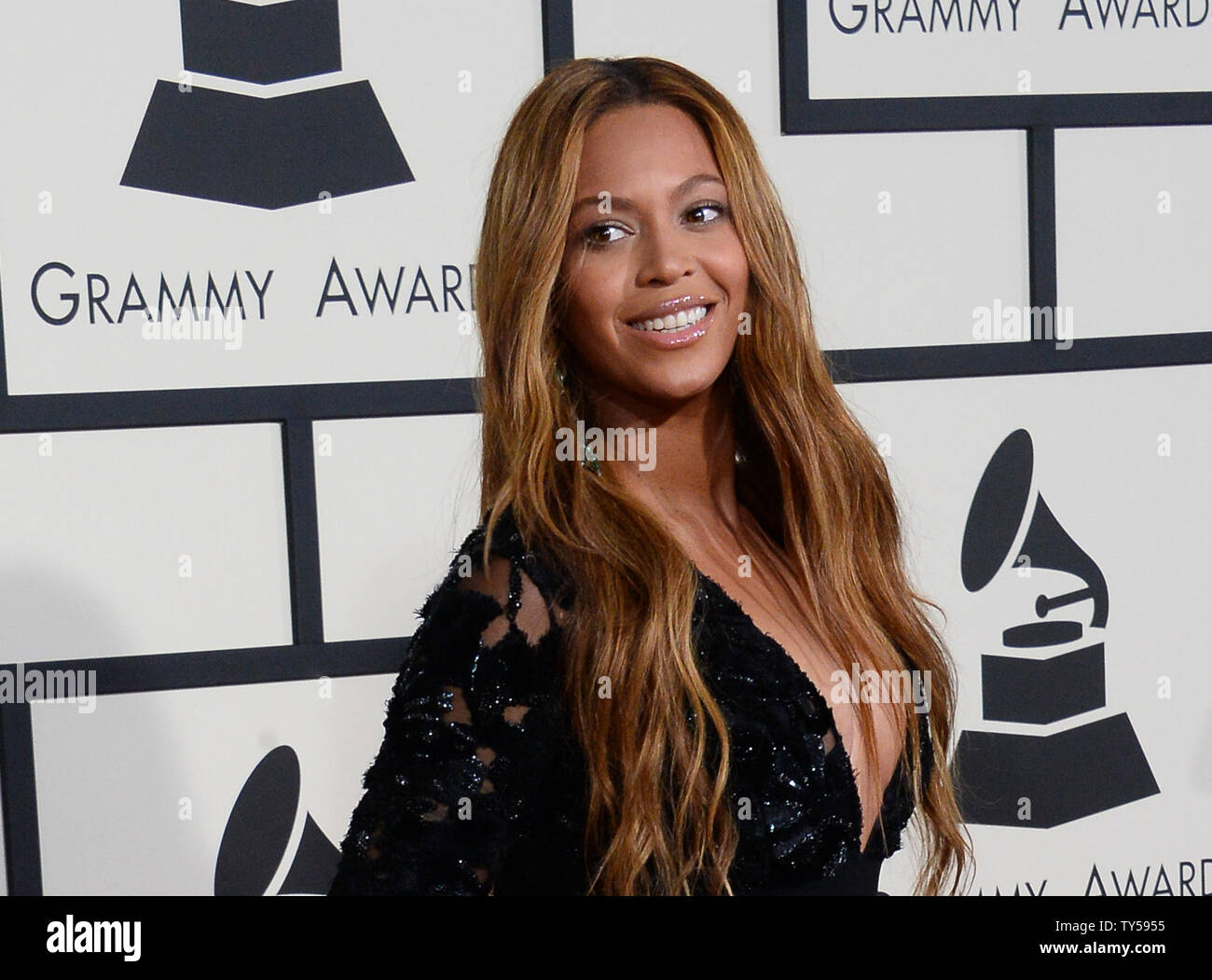 Beyonce arrives for the 57th Grammy Awards at Staples Center in Los ...