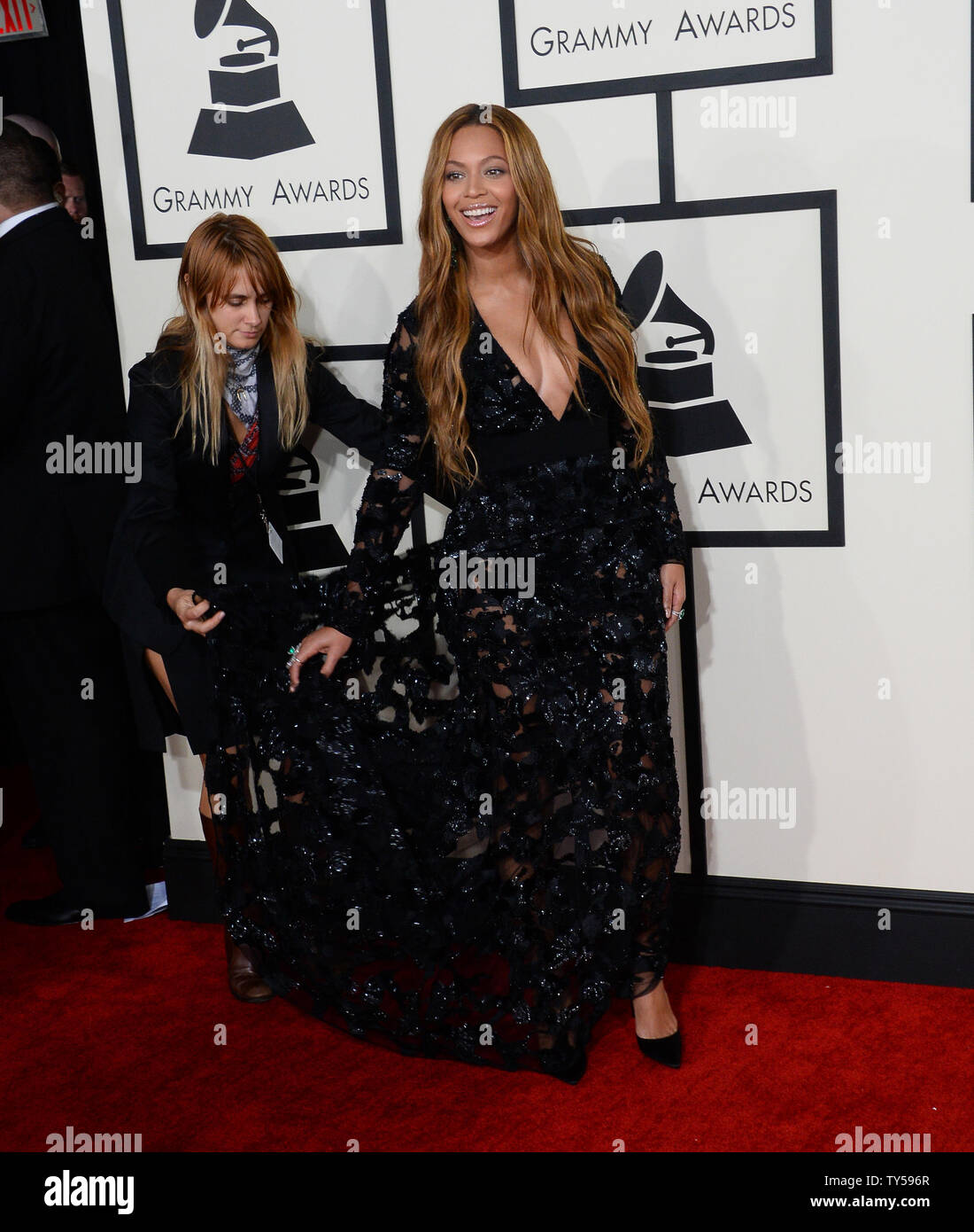 Beyonce arrives for the 57th Grammy Awards at Staples Center in Los ...