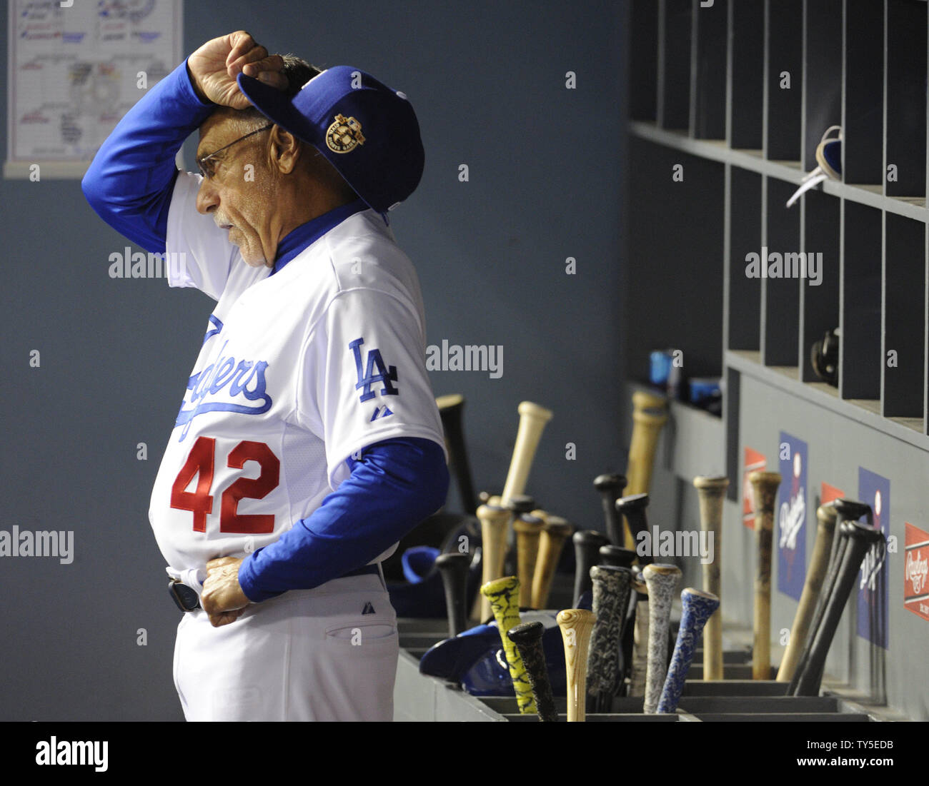 Dodgers Dugout: Jackie Robinson has the right words; Ron Cey
