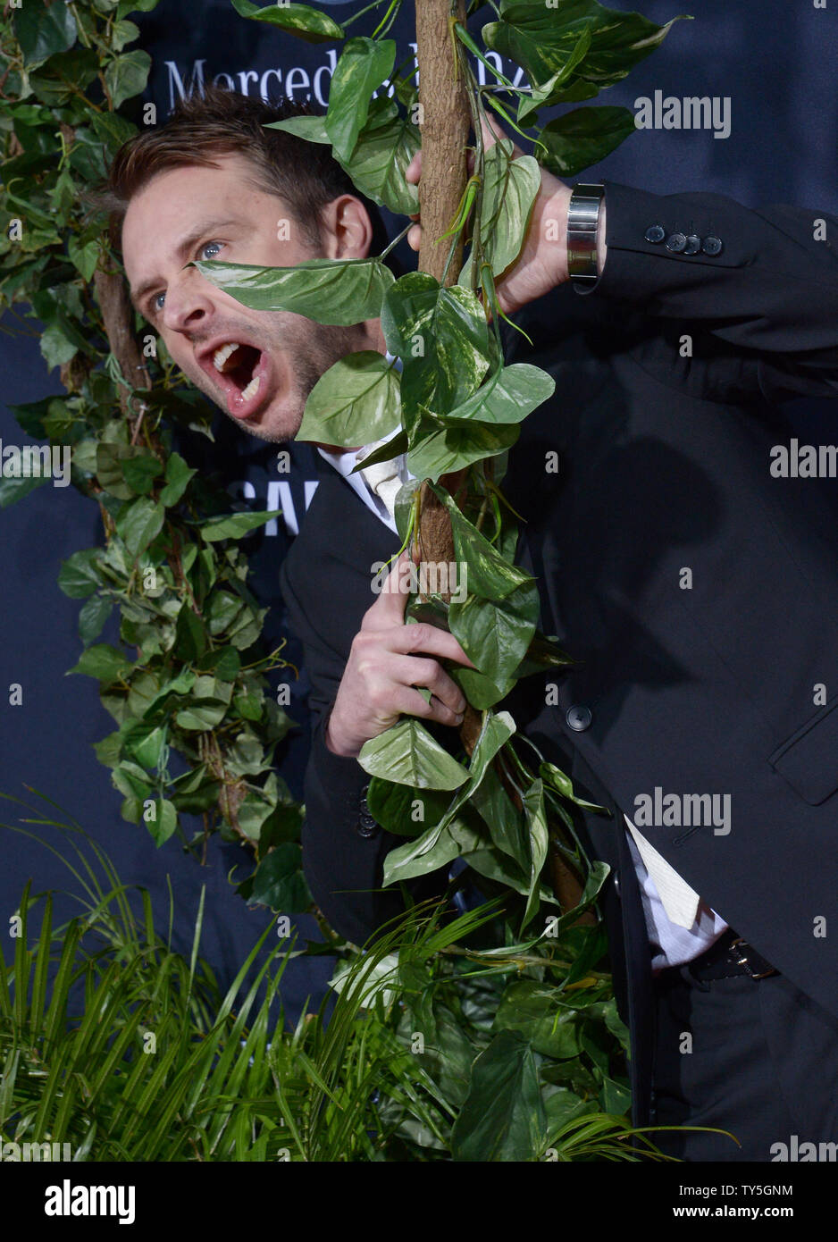jurassic world tv premiere