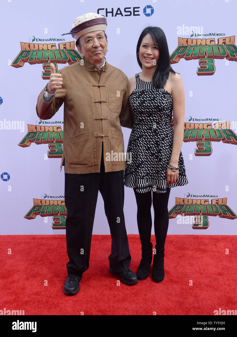 Xotin ormonda becerdin porno video Men eshagimdan yiglay boshladim.