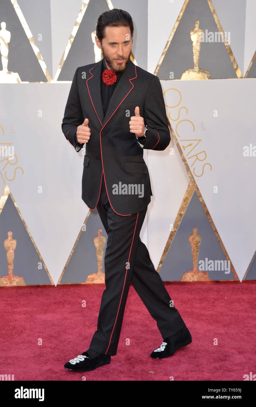 Jared Leto arrives on the red carpet for the 88th Academy Awards at the  Hollywood and Highland Center in the Hollywood section of Los Angeles on  February 28, 2016. Photo by Kevin, image size:875x1390