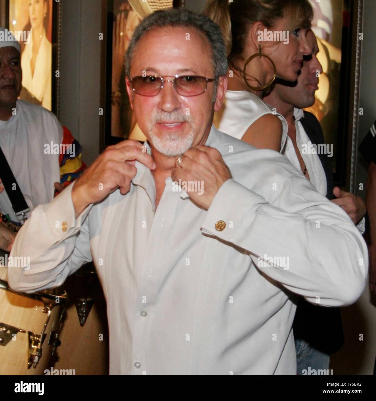 Emelio estefan hi-res stock photography and images - Alamy
