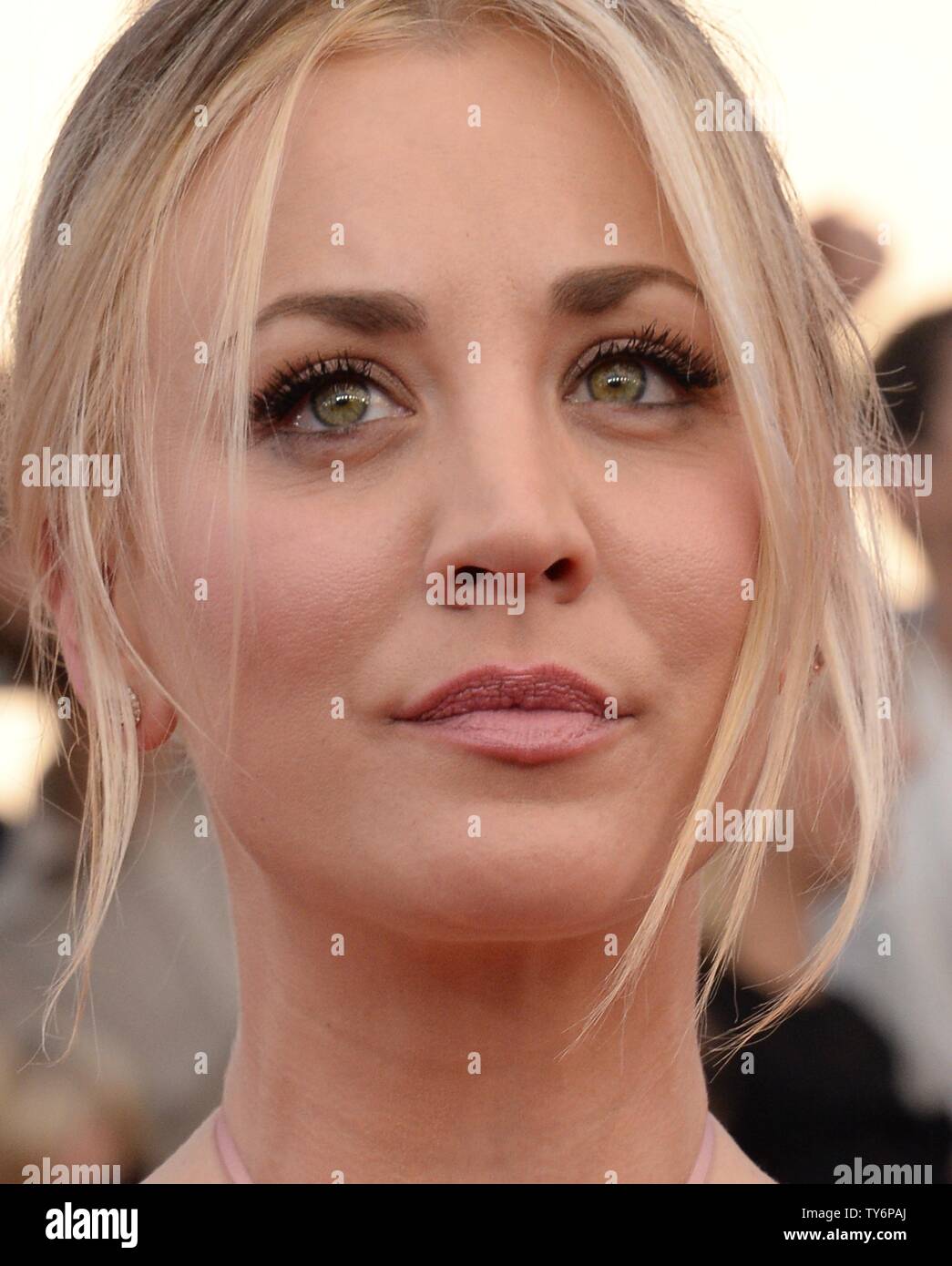 Actress Kaley Cuoco arrives for the the 23rd annual SAG Awards held at