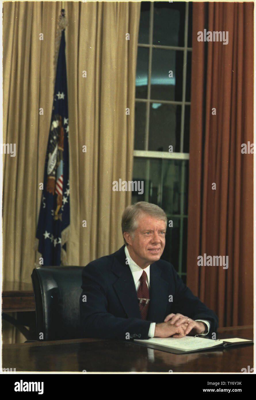 Jimmy Carter in the Oval Office Stock Photo Alamy