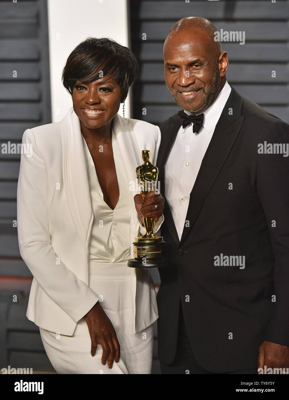 Viola Davis and her husband Julius Tennon attend the Vanity Fair Oscar