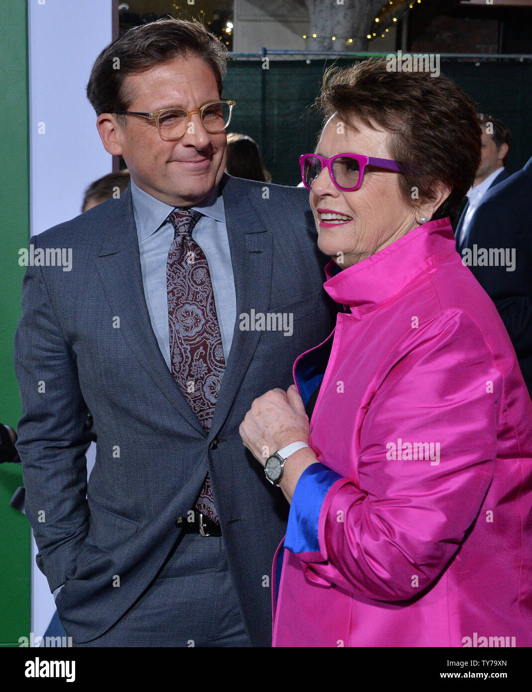 Cast member Steve Carell and former tennis player Billie Jean King