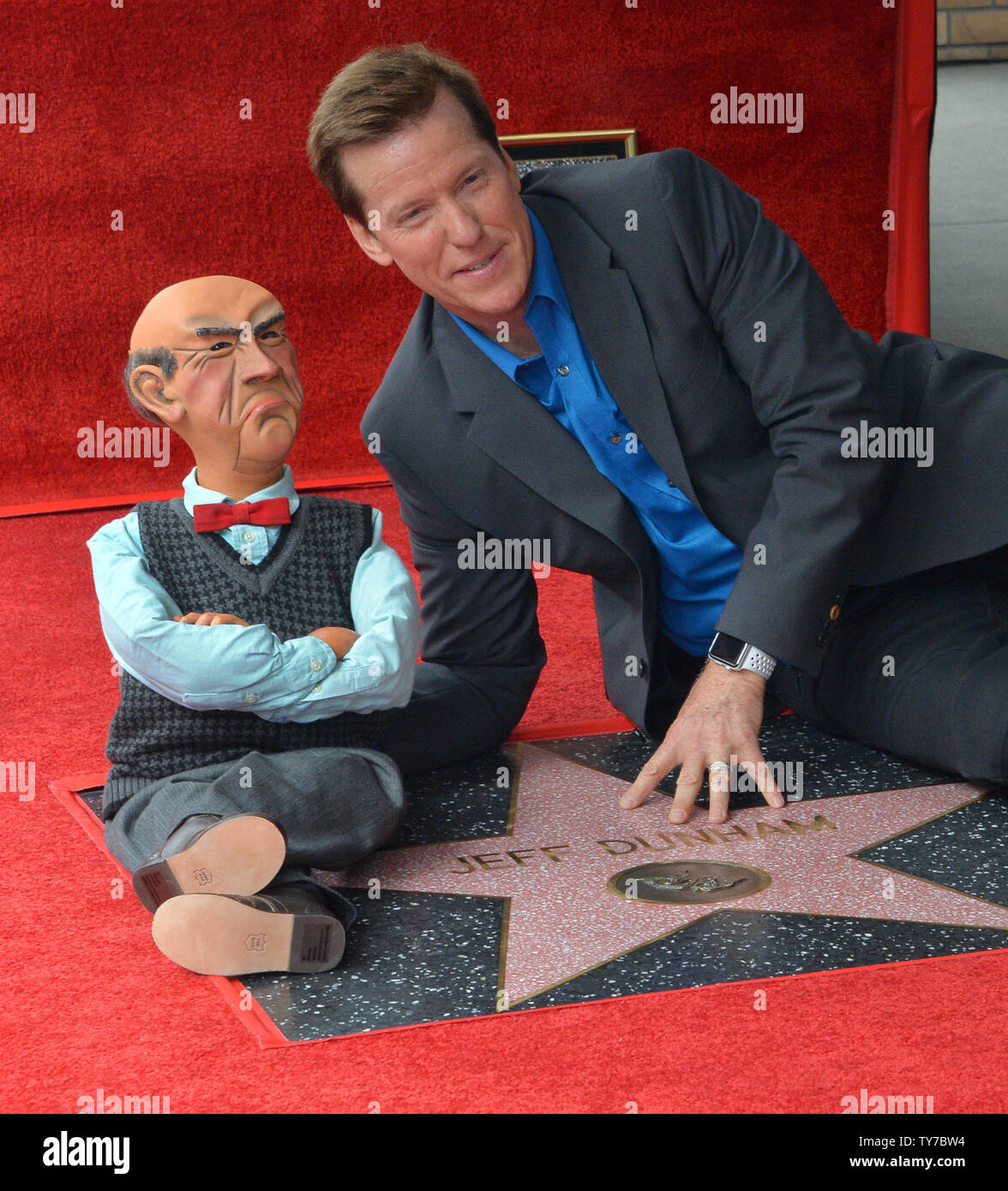 Jeff dunham walter hi-res stock photography and images - Alamy