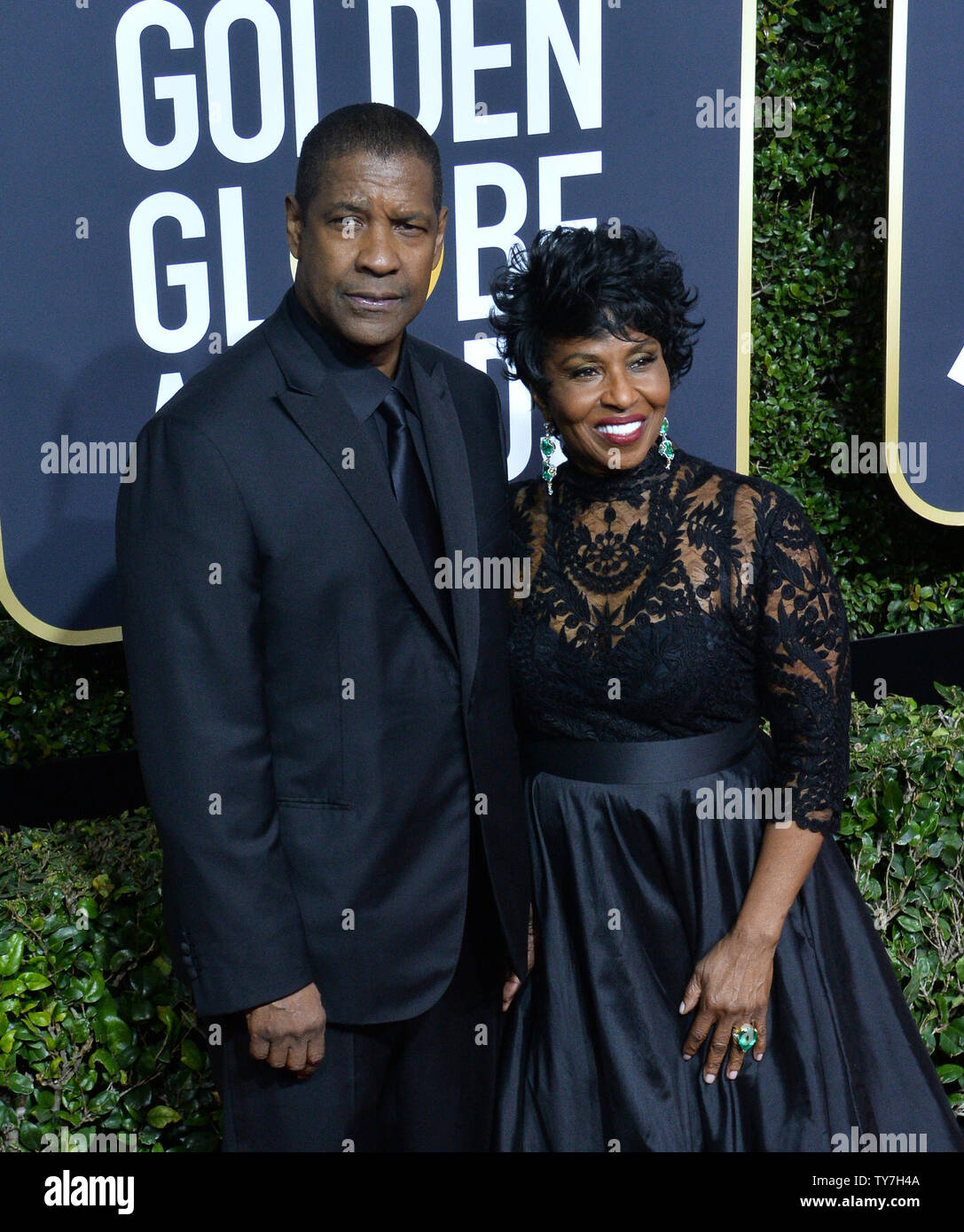 Actor Denzel Washington (L) and Pauletta Washington attend the 75th ...