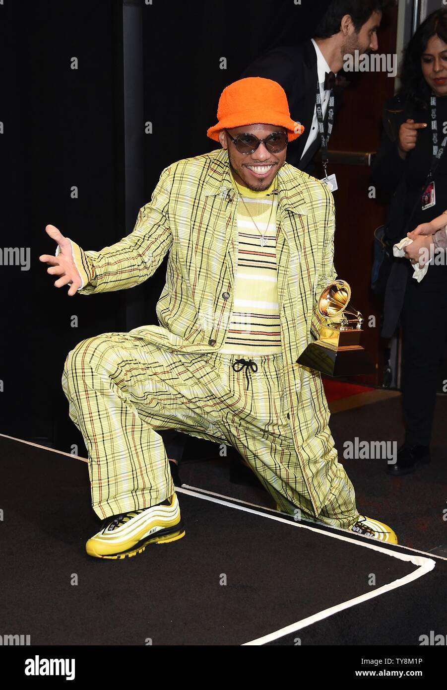 Best rap performance hi-res stock photography and images - Alamy