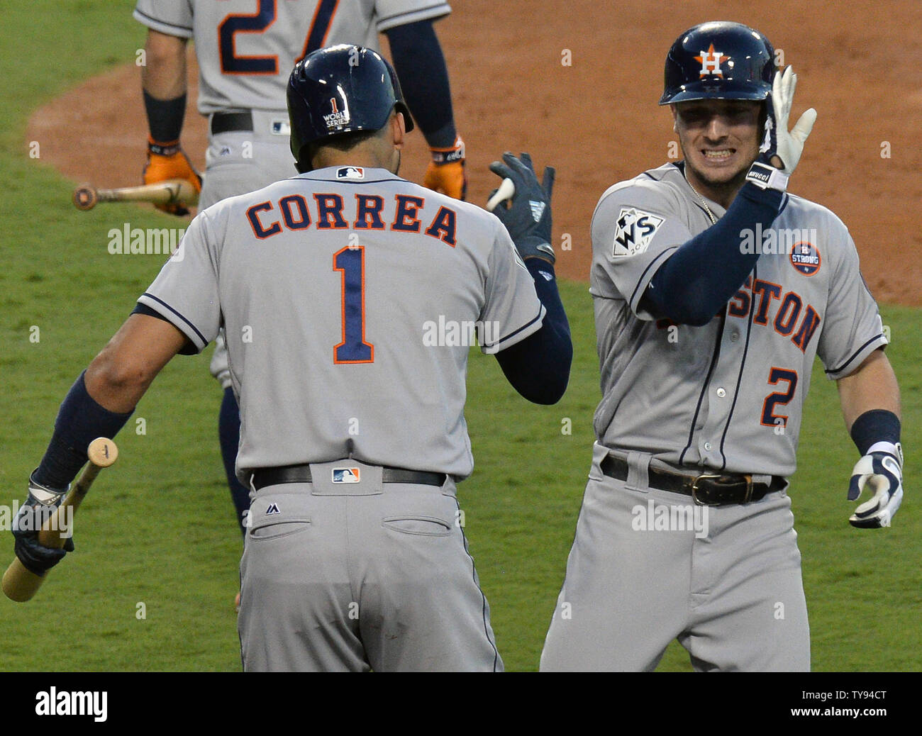 The Home Run That Shocked Houston: Correa'S Return, Bregman'S Tribute, And A Night Of Extremes! - j61h3fq