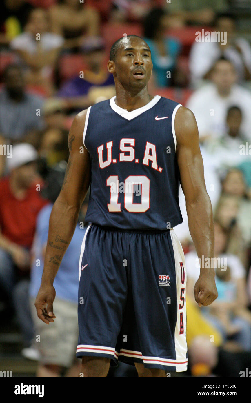 Kobe Bryant of the Los Angeles Lakers participates in an USA Basketball  Men's Senior National Team practice game at the Thomas & Mack Center in Las  Vegas on July 22, 2007. (UPI