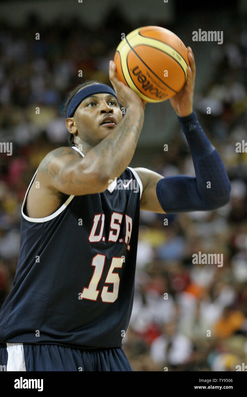 2007-08 Fleer Hot Prospects Basketball #2 Carmelo Anthony Denver