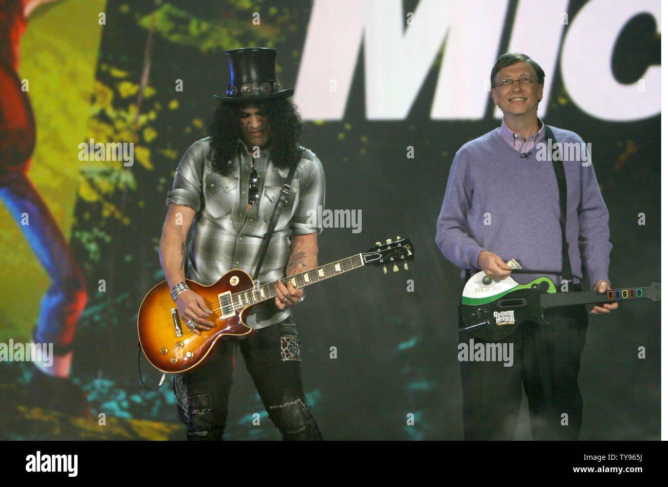 Former Guns N' Roses guitarist Slash signs copies of his autobiography ' Slash' at Waterstone's in Piccadilly, London Stock Photo - Alamy