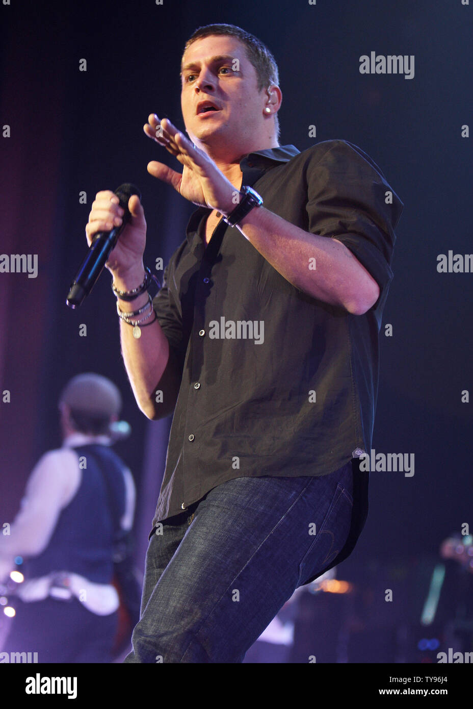 Matchbox twenty hires stock photography and images Alamy