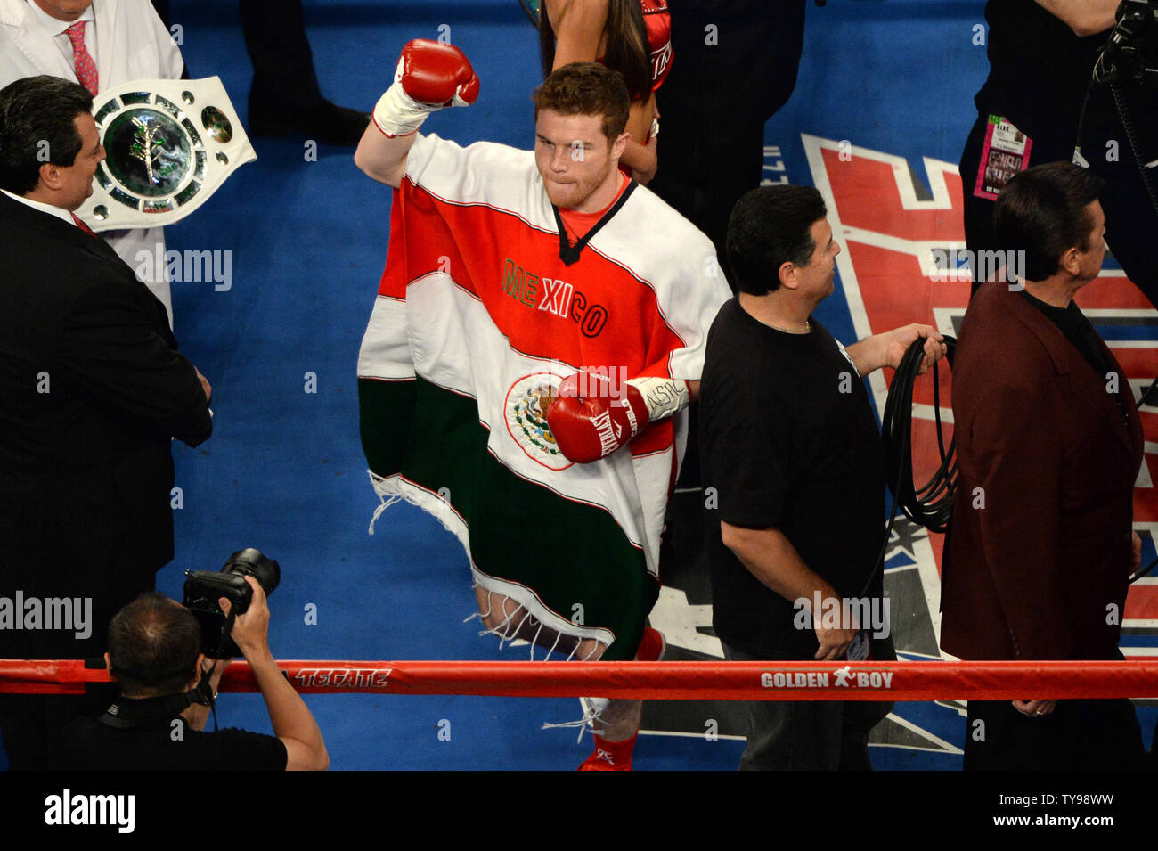 Canelo Alvarez waves to the crowd prior to fight with Amir Khan at T-Mobile Arena in Las Vegas on May 7, 2016. Photo by Jon SooHoo/UPI Stock Photo