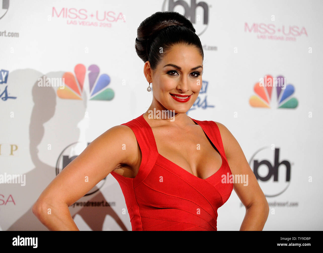 Nikki bella los angeles hi-res stock photography and images - Alamy