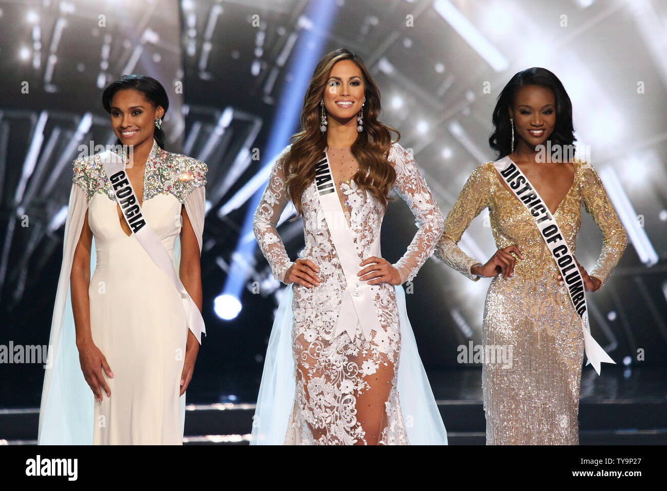 Top 3 contestants Miss Georgia USA, Emanii Davis, Miss Hawaii USA ...