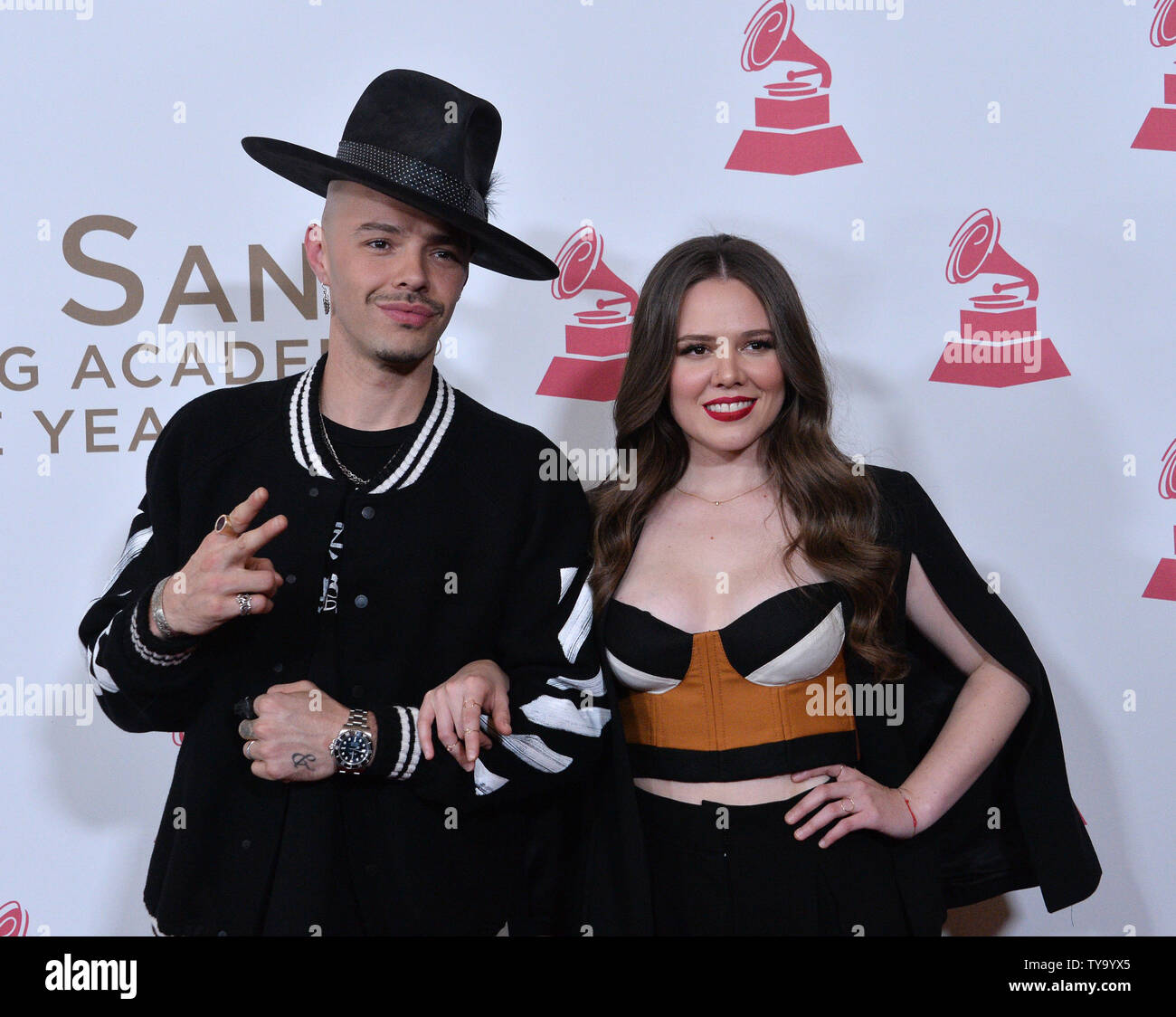 Jesse y joy hi-res stock photography and images - Alamy