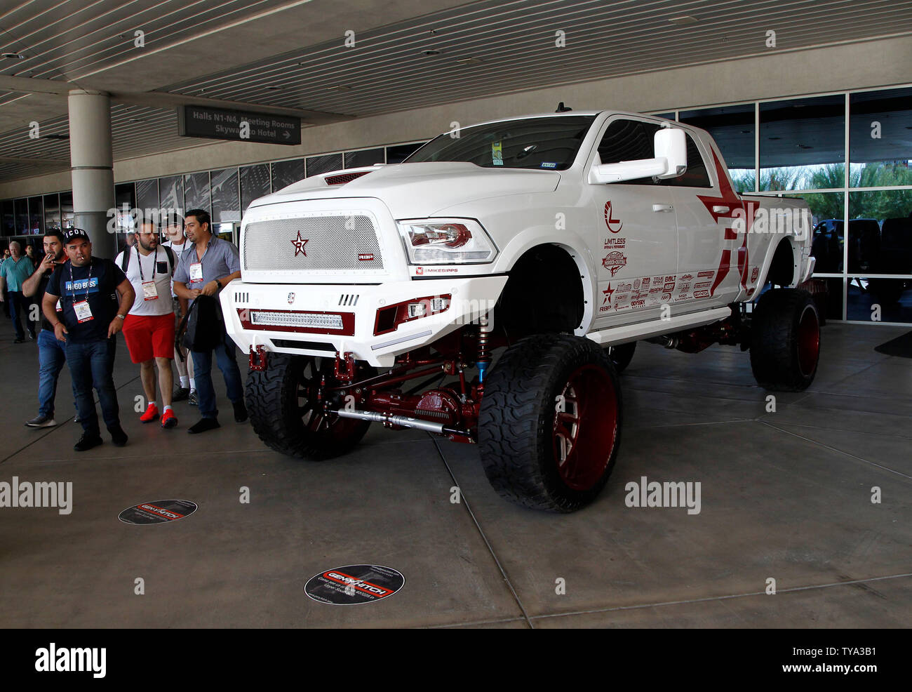 Mike sipps customized dodge ram 2500 megacab truck hi-res stock photography  and images - Alamy
