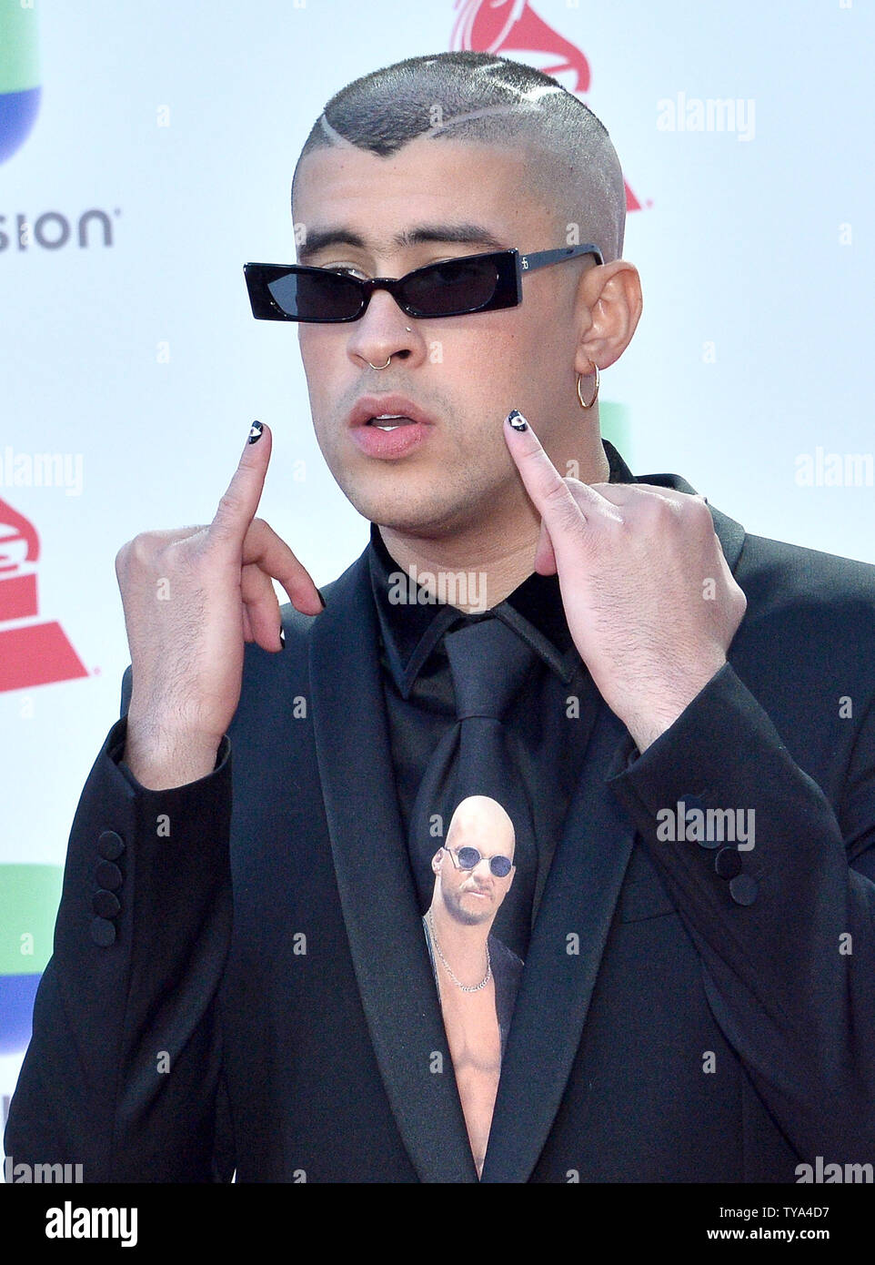 Bad Bunny arrives on the red carpet for the 19th annual Latin Grammy ...