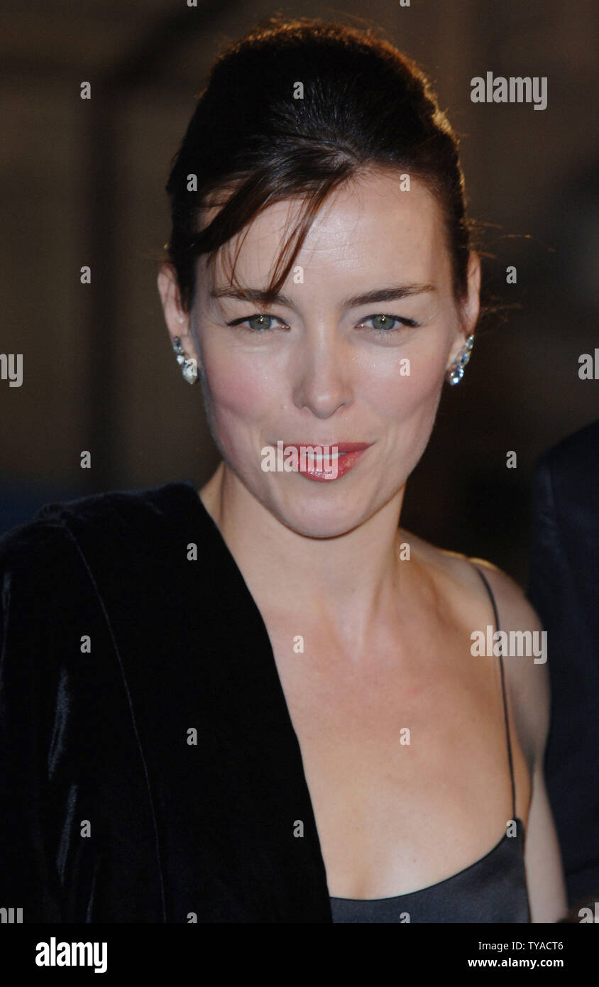 British actress Olivia Williams attends the world premiere of 'The chronicles of Narnia:the lion,the witch and the wardrobe' at Royal Albert Hall in London on December 7, 2005.(UPI Photo/Rune Hellestad) Stock Photo