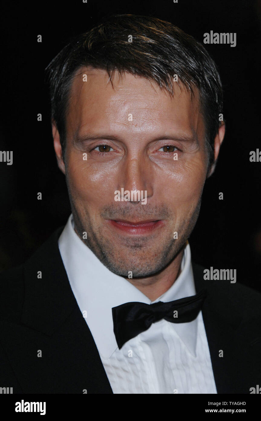 Danish actor Mads Mikkelsen attends the world premiere of 'Casino Royale' at Odeon, Leicester Square in London on November 14, 2006.  (UPI Photo/Rune Hellestad) Stock Photo