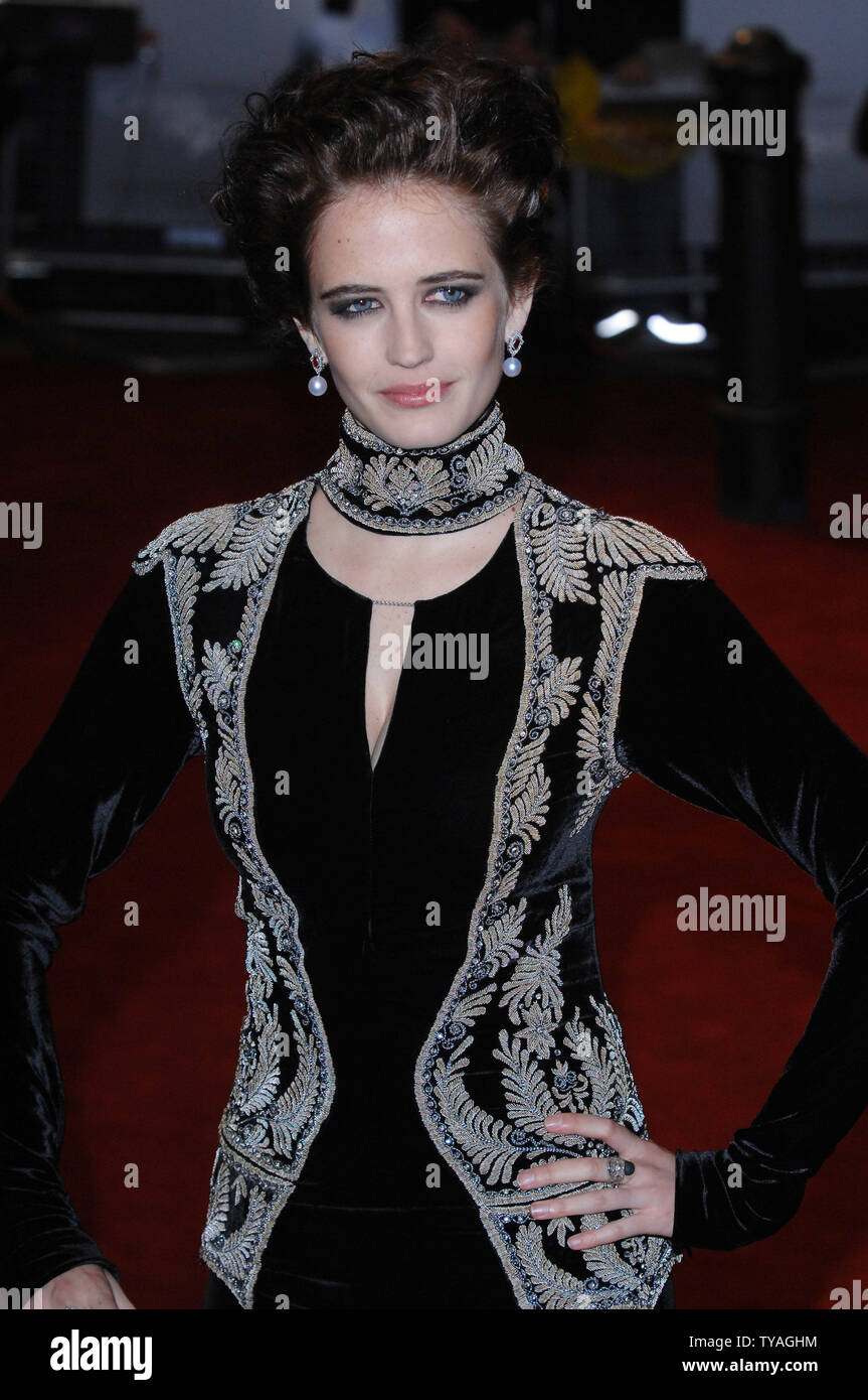 French actress Eva Green attends the world premiere of 'Casino Royale' at Odeon, Leicester Square in London on November 14, 2006.  (UPI Photo/Rune Hellestad) Stock Photo