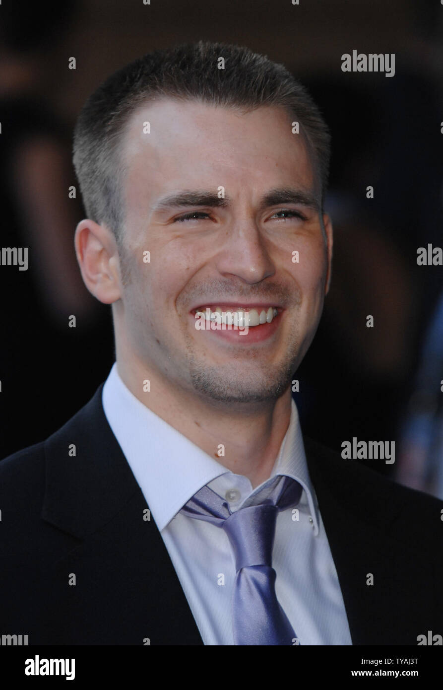 American actor Chris Evans attends the premiere of 'Fantastic 4: Rise Of The Silver Surfer' at Vue, Leicester Square in London on June 12, 2007.  (UPI Photo/Rune Hellestad) Stock Photo