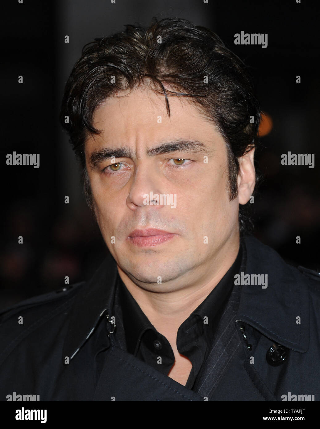 American actor Benicio Del Toro attends the premiere of 'Che' at The Times BFI London Film Festival at Odeon West End, Leicester Square in London on October 25, 2008.  (UPI Photo/Rune Hellestad) Stock Photo