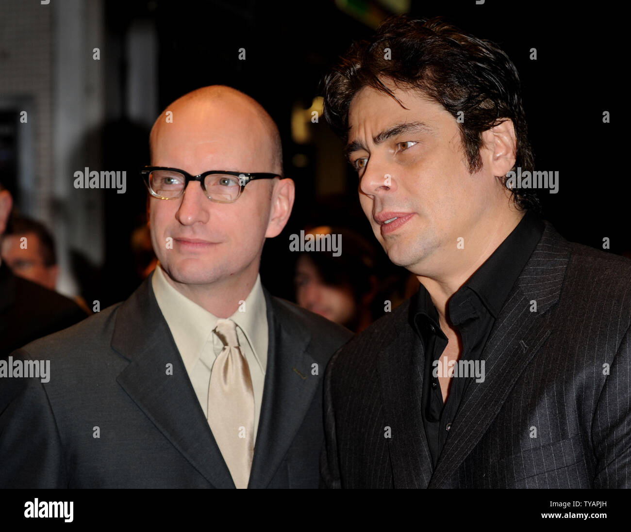 American actor Benicio Del Toro and director Stephen Soderbergh attend the premiere of 'Che' at The Times BFI London Film Festival at Odeon West End, Leicester Square in London on October 25, 2008.  (UPI Photo/Rune Hellestad) Stock Photo