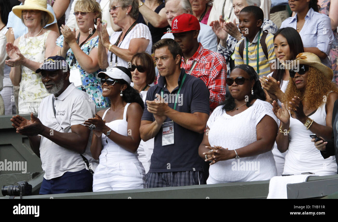 Serena williams and family hi-res stock photography and images - Alamy