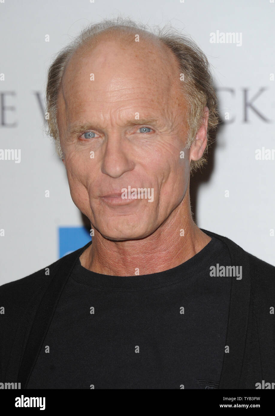How Old Is Actor Ed Harris 60 Photos - Moonagedaydream.film
