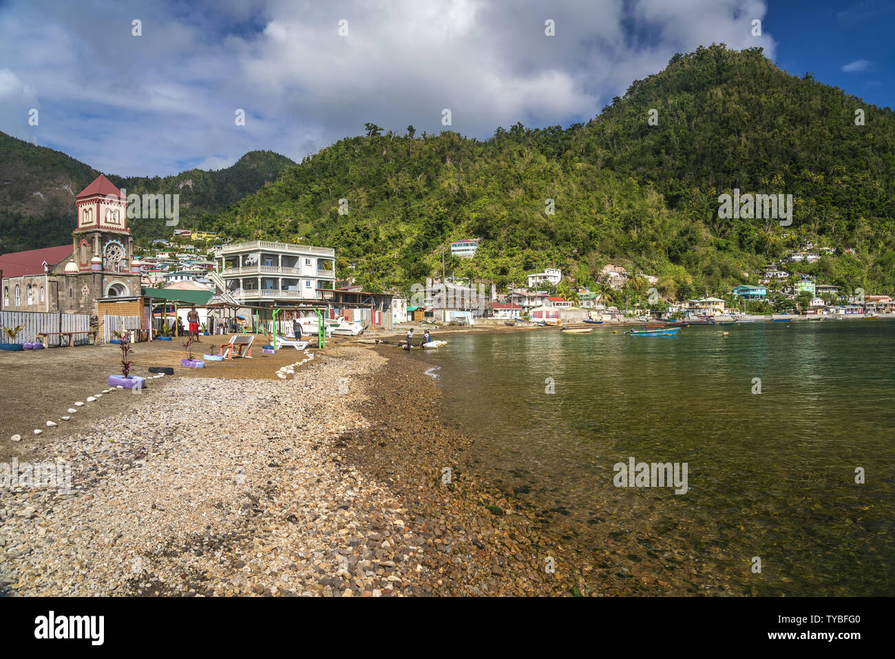 Bubble Beach Spa am Strand von Soufriere, Dominica, Karibik