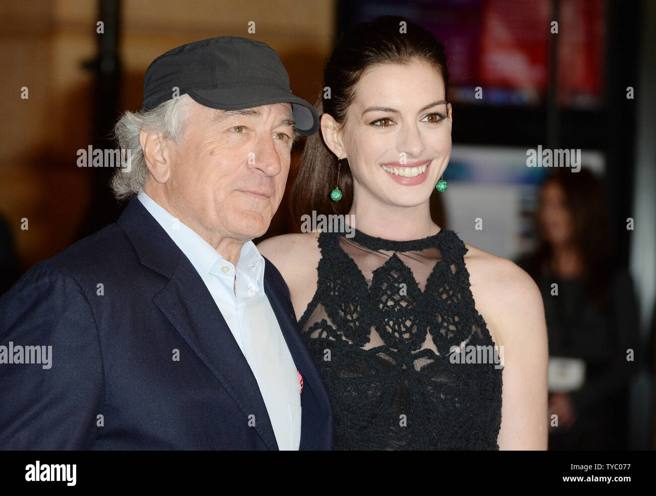 robert de niro and anne hathaway