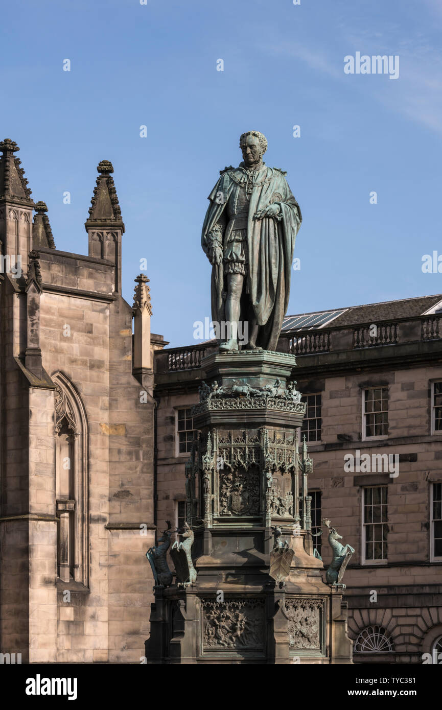 The Queensberry memorial statue overlooks West Parliament Square off the Royal Mile in Edinburgh, Scotland, UK Stock Photo